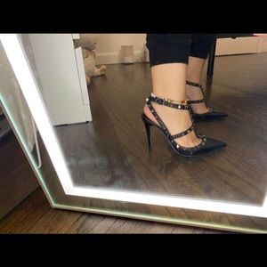 Valentino rockstud sandals size 7 black